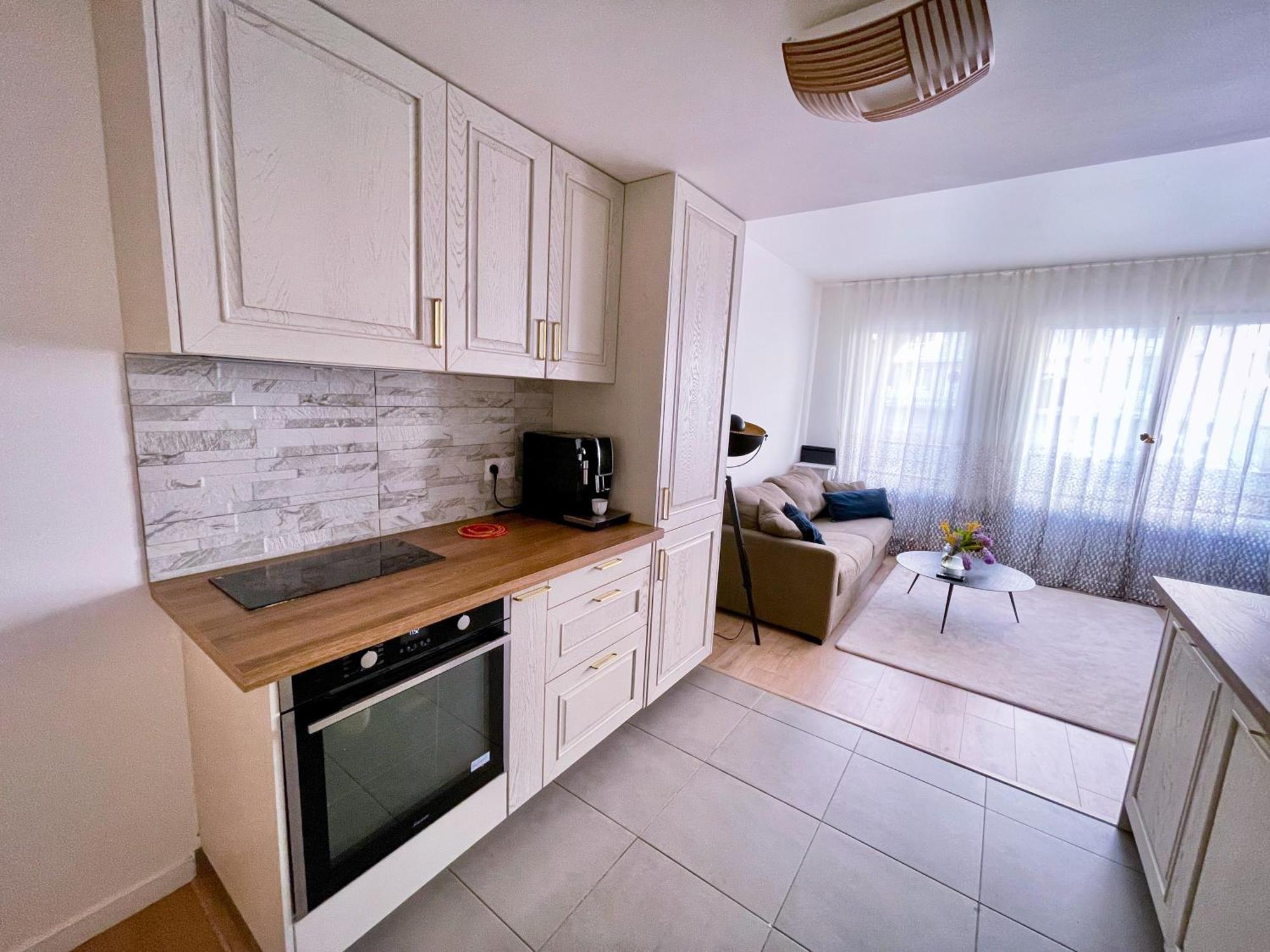 Grand Appartement Clichy Buitenkant foto