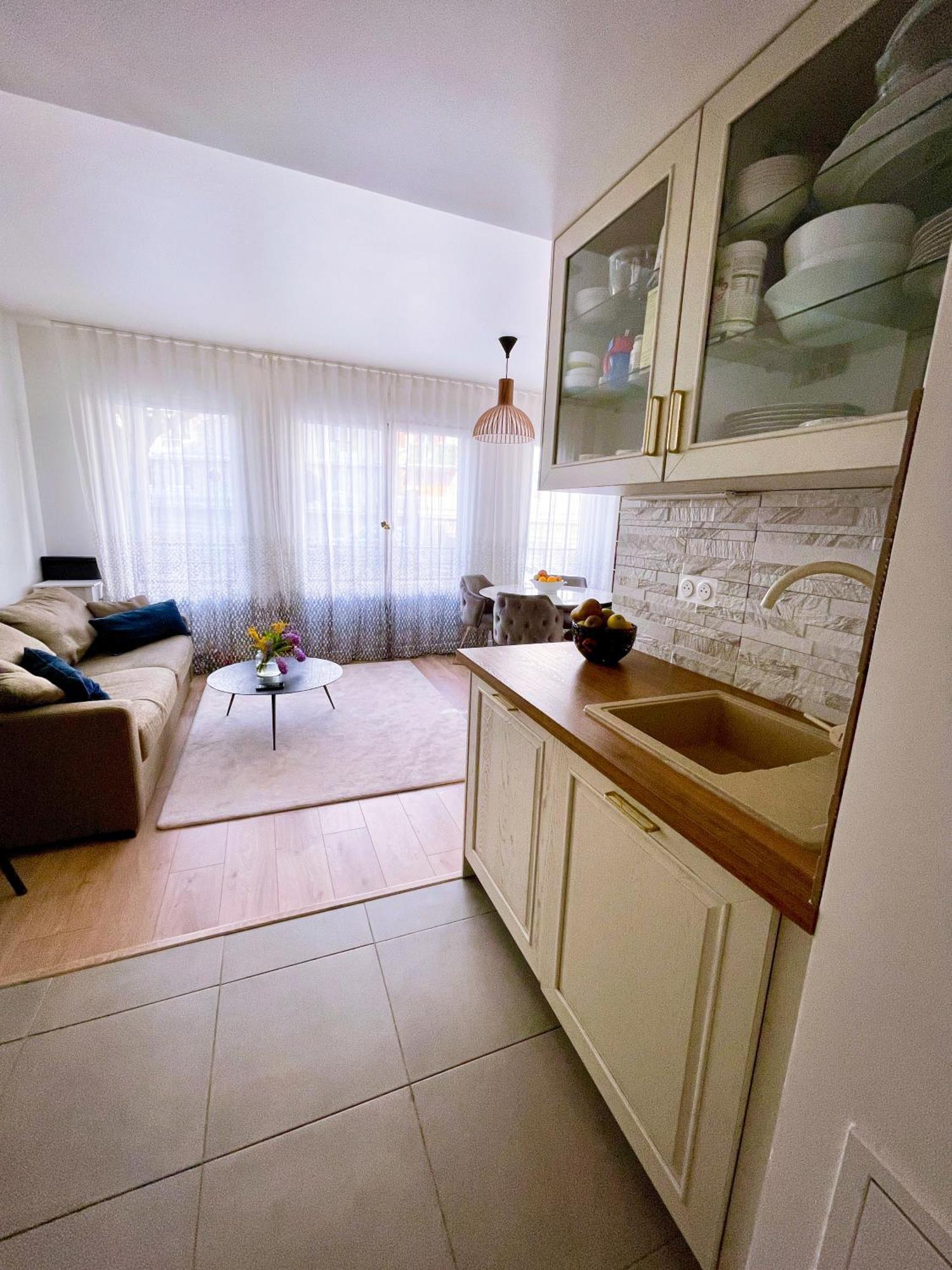 Grand Appartement Clichy Buitenkant foto
