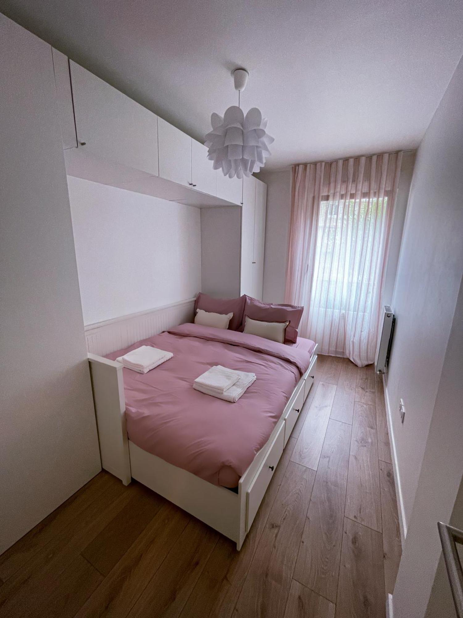 Grand Appartement Clichy Buitenkant foto