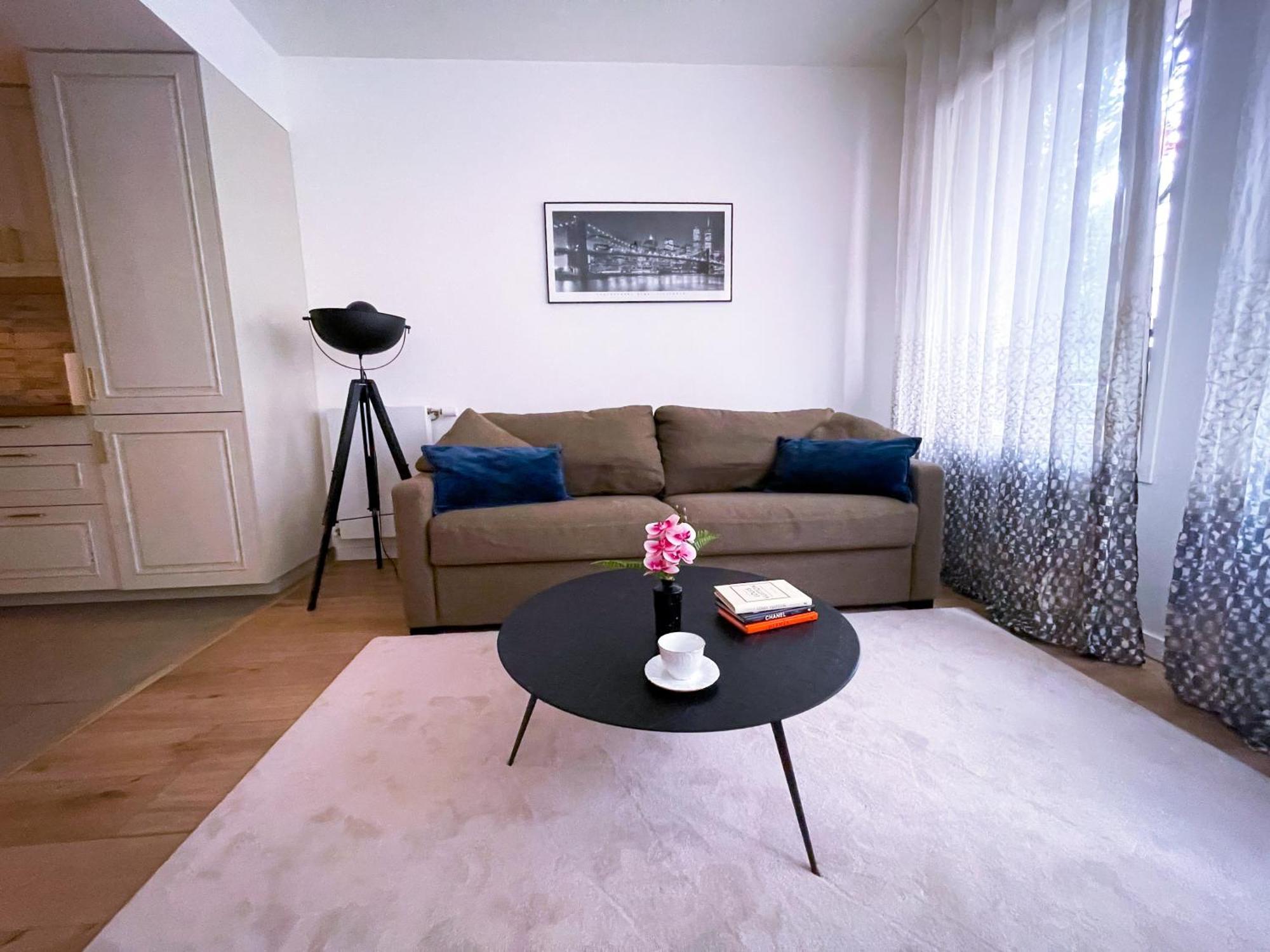 Grand Appartement Clichy Buitenkant foto